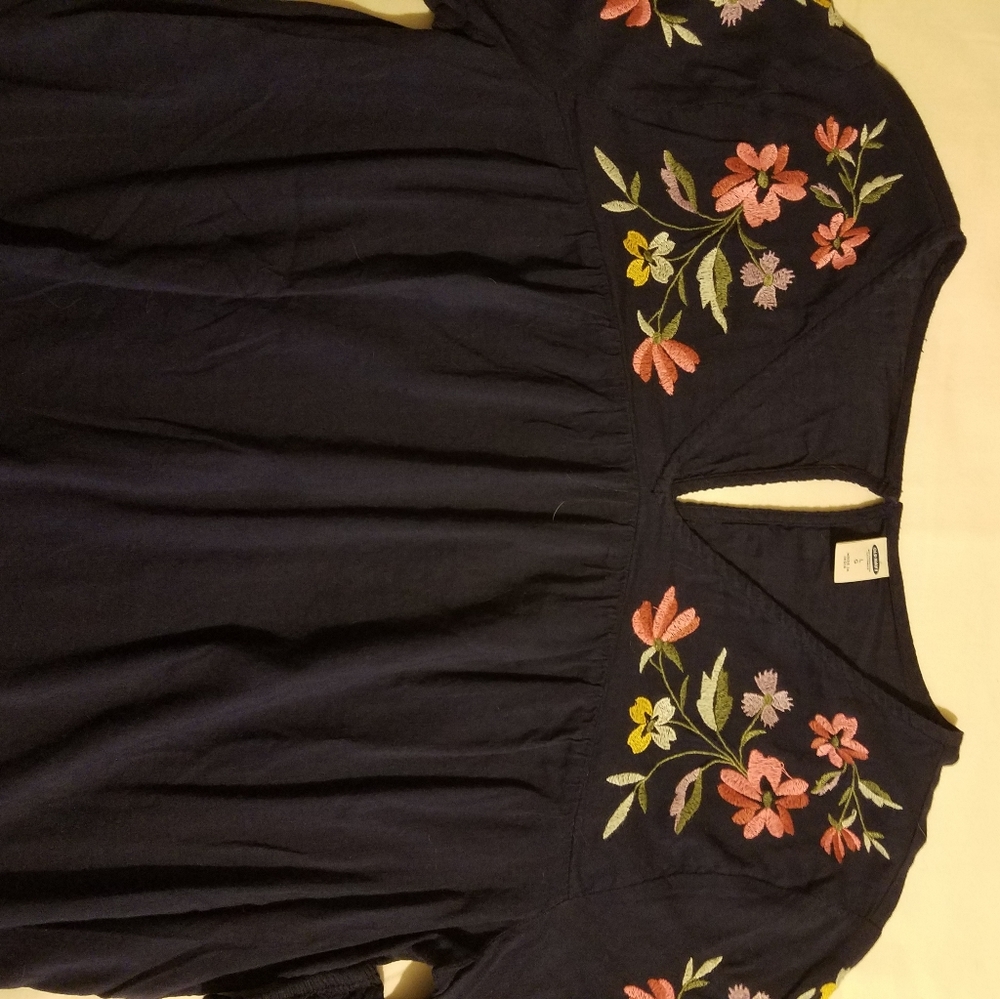 Old Navy Smock Style Blouse